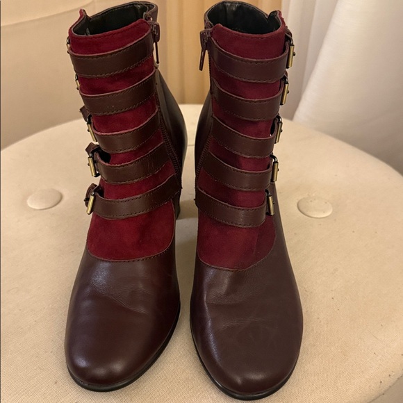 Elegant Burgundy Strappy Heeled Boots - Picture 6 of 9